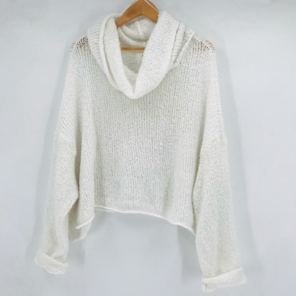 Free People Oversized Chunky Knit Crop Cowl Neck Sweater White Size Medium